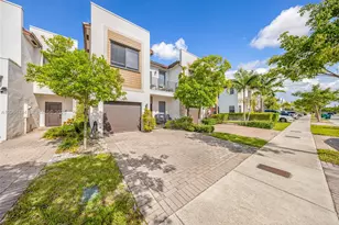 20674 NE 2nd Ct, Miami, FL 33179 - Photo 2