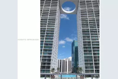 500 Brickell Ave #2303, Miami, FL 33131 - Photo 2
