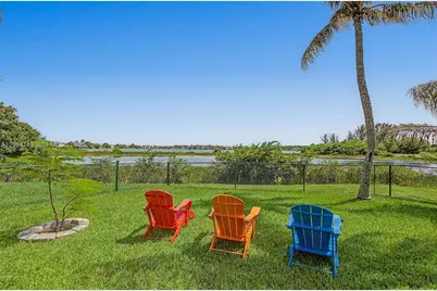 694 SW 168th Way, Pembroke Pines, FL 33027 - Photo 18