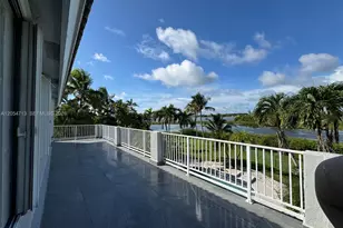 694 SW 168th Way, Pembroke Pines, FL 33027 - Photo 26