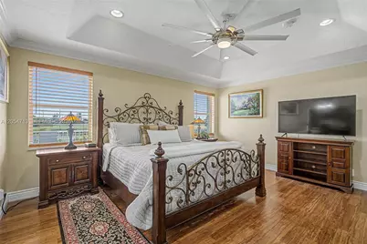 694 SW 168th Way, Pembroke Pines, FL 33027 - Photo 28