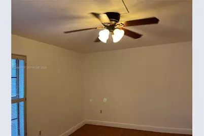 709 Curtiss Pkwy #11, Miami Springs, FL 33166 - Photo 22