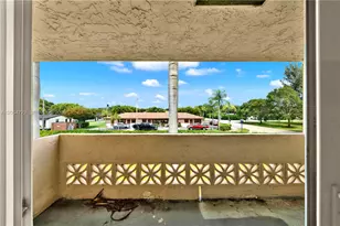 14500 SW 88th Ave, Palmetto Bay, FL 33176 - Photo 4