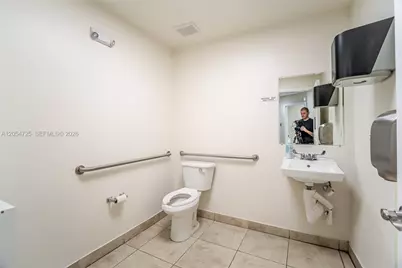1001 NW 72nd St, Miami, FL 33150 - Photo 22