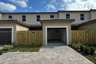 26460 SW 148th Ct, Homestead, FL 33032 - Photo 2