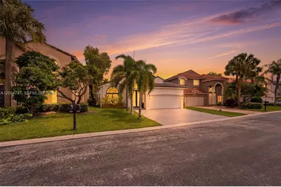 15645 SW 16th Ct, Pembroke Pines, FL 33027 - Photo 2