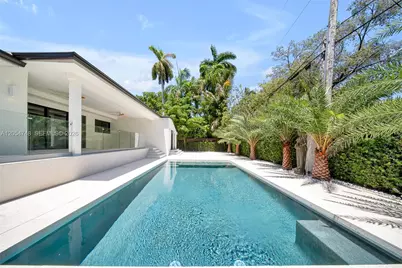 899 NE 71st St, Miami, FL 33138 - Photo 2