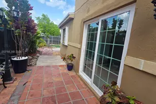 16227 SW 139th Ct, Miami, FL 33177 - Photo 20