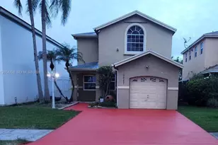 16227 SW 139th Ct, Miami, FL 33177 - Photo 2