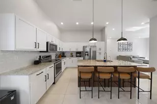 15274 SW 176th Ln, Miami, FL 33187 - Photo 8
