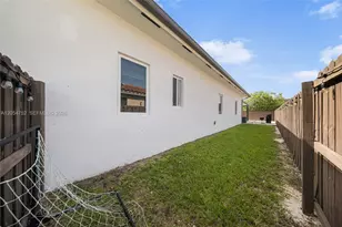15274 SW 176th Ln, Miami, FL 33187 - Photo 34