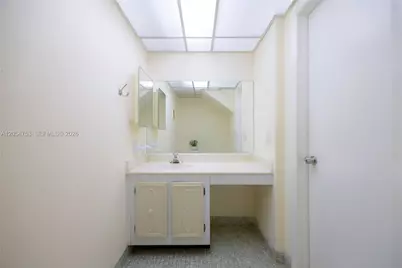 9365 Fontainebleau Blvd #E205, Miami, FL 33172 - Photo 12