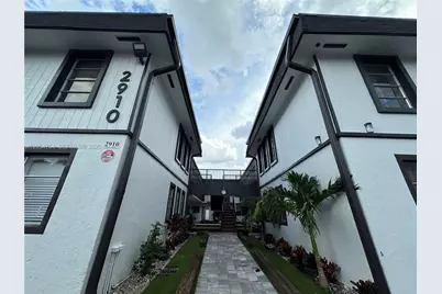 2910 Pierce St #103, Hollywood, FL 33020 - Photo 24