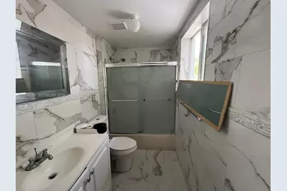 7516 NE 1st Ave #203, Miami, FL 33138 - Photo 36
