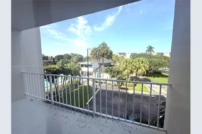 7755 SW 86th St #C-303, Miami, FL 33143 - Photo 12