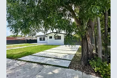 430 SW 100th Ave, Sweetwater, FL 33174 - Photo 4