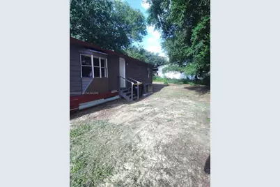 26 Candlelight Dr, Lake Wales, FL 33859 - Photo 1