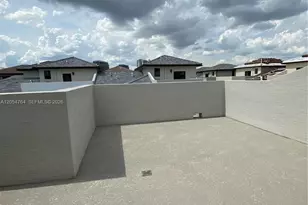 8373 Central Park Blvd, Doral, FL 33166 - Photo 24
