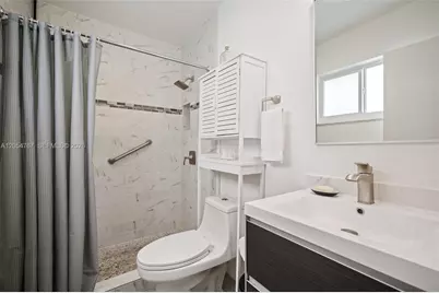 1024 SW 13th Ct, Miami, FL 33135 - Photo 32