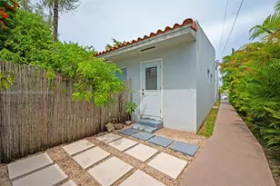 1024 SW 13th Ct, Miami, FL 33135 - Photo 14