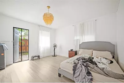 1024 SW 13th Ct, Miami, FL 33135 - Photo 16
