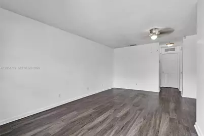 3201 NW 4th Ter #85, Pompano Beach, FL 33064 - Photo 4
