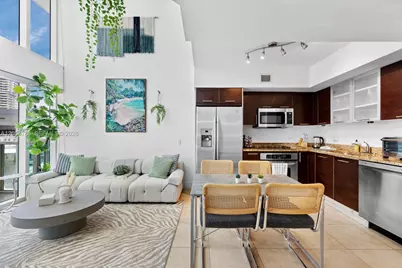 41 SE 5th St #510, Miami, FL 33131 - Photo 4
