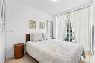 41 SE 5th St, Miami, FL 33131 - Photo 16