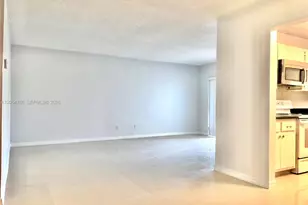 2491 SW 82nd Ave, Davie, FL 33324 - Photo 2