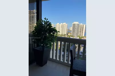 1000 Island Blvd #2308, Aventura, FL 33160 - Photo 18
