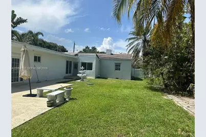 1102 NE 117th St, Biscayne Park, FL 33161 - Photo 28
