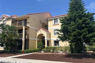 5801 Riverside Dr, Coral Springs, FL 33067 - Photo 2