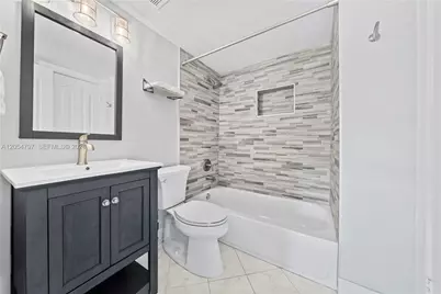 10301 Jasmine Ct, Pembroke Pines, FL 33026 - Photo 10