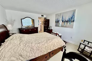 18051 Biscayne Blvd, Aventura, FL 33160 - Photo 18