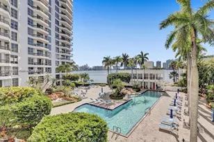 3600 Mystic Pointe Dr, Aventura, FL 33180 - Photo 42