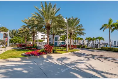 17301 Biscayne Blvd #1609, North Miami Beach, FL 33160 - Photo 2