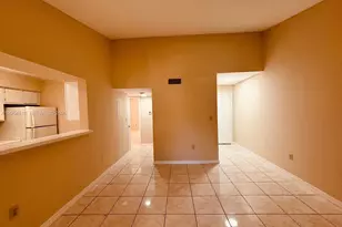 2607 NW 33rd St, Oakland Park, FL 33309 - Photo 14