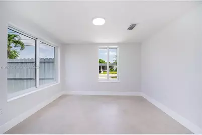 10040 SW 215th St, Cutler Bay, FL 33189 - Photo 26