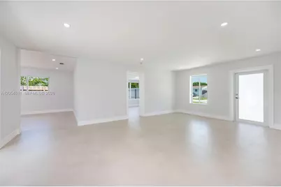 10040 SW 215th St, Cutler Bay, FL 33189 - Photo 10