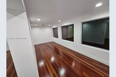 5754 NW 98th Ave, Doral, FL 33178 - Photo 24