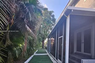 5754 NW 98th Ave, Doral, FL 33178 - Photo 36