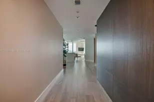 17301 Biscayne Blvd, North Miami Beach, FL 33160 - Photo 46