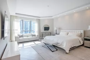 17301 Biscayne Blvd, North Miami Beach, FL 33160 - Photo 40