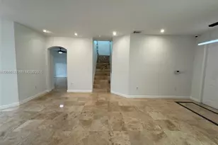 7563 NW 112th Pl, Doral, FL 33178 - Photo 4