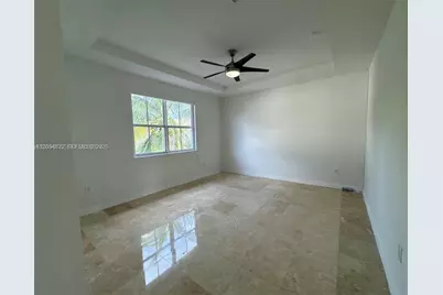 7563 NW 112th Pl, Doral, FL 33178 - Photo 14