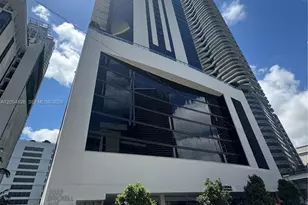 1010 Brickell Ave, Miami, FL 33131 - Photo 18
