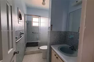 141 NE 10th Ave, Hallandale Beach, FL 33009 - Photo 12