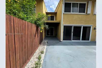 15460 SW 82nd Ln #403, Miami, FL 33193 - Photo 14