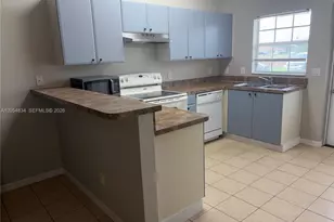 4545 26th St SW, Lehigh Acres, FL 33973 - Photo 2