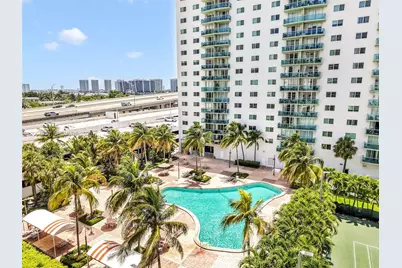 19380 Collins Ave #1423, Sunny Isles Beach, FL 33160 - Photo 2